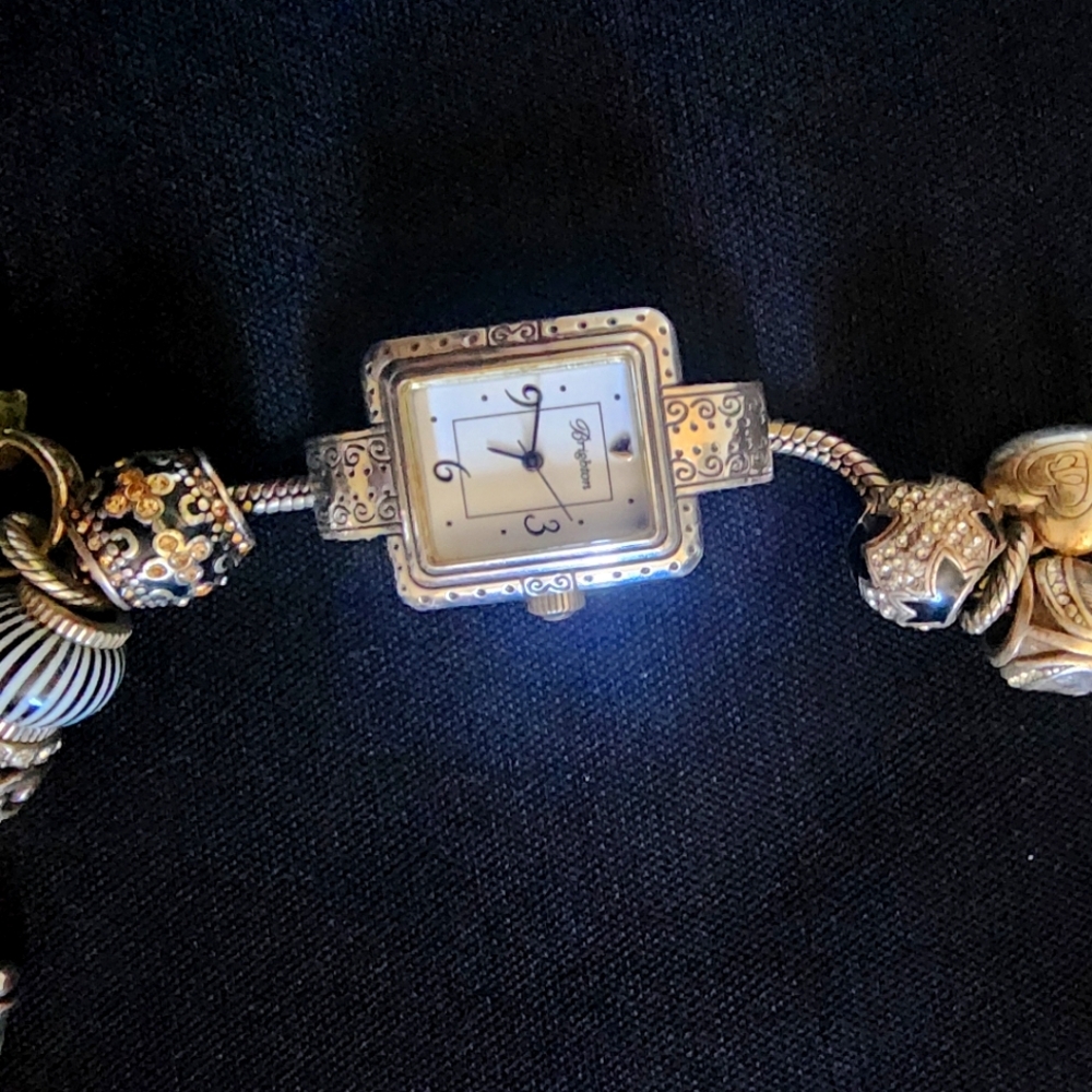 Brighton watch NWOT